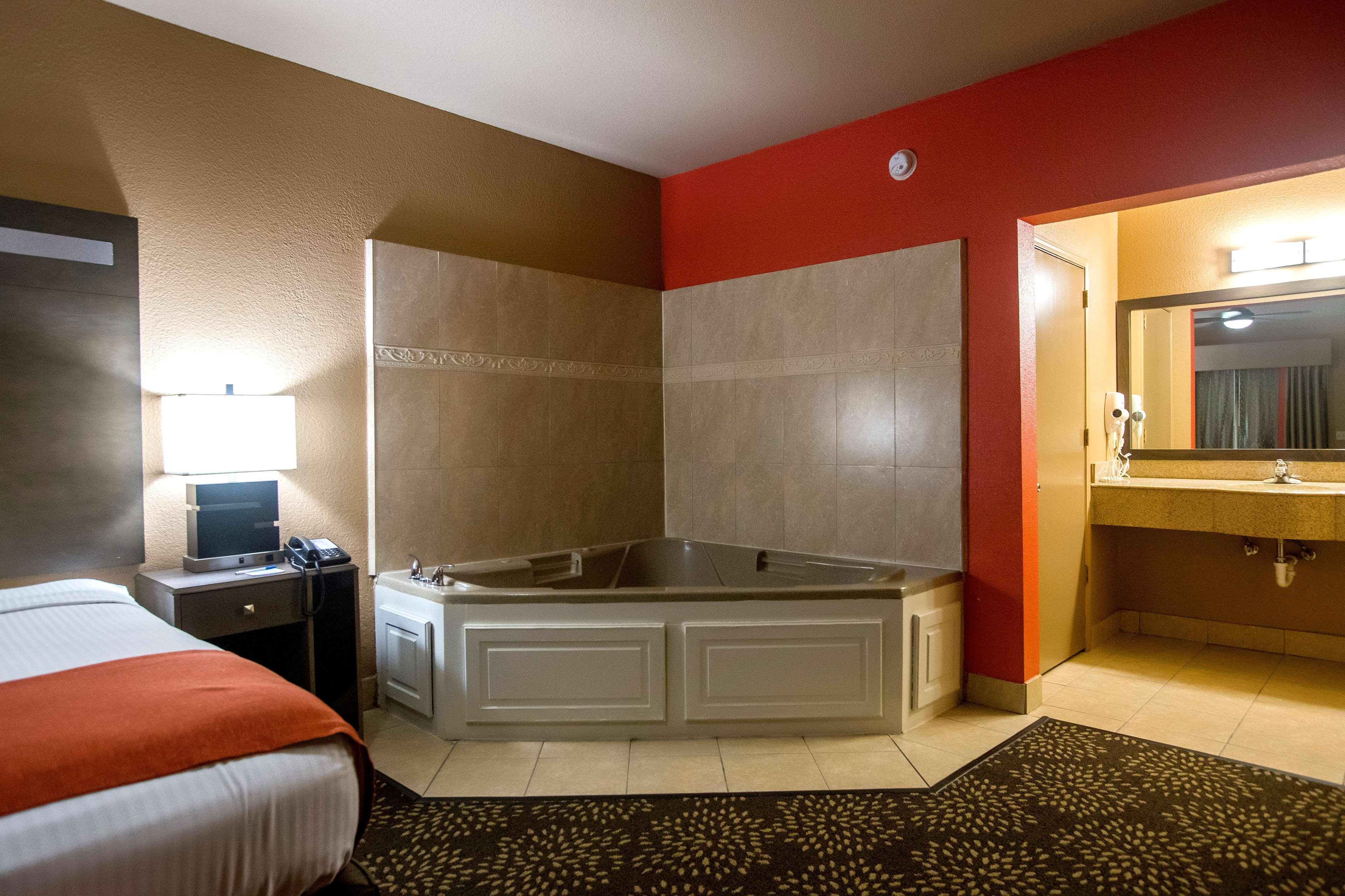 Best Western Executive Inn El Campo Bagian luar foto