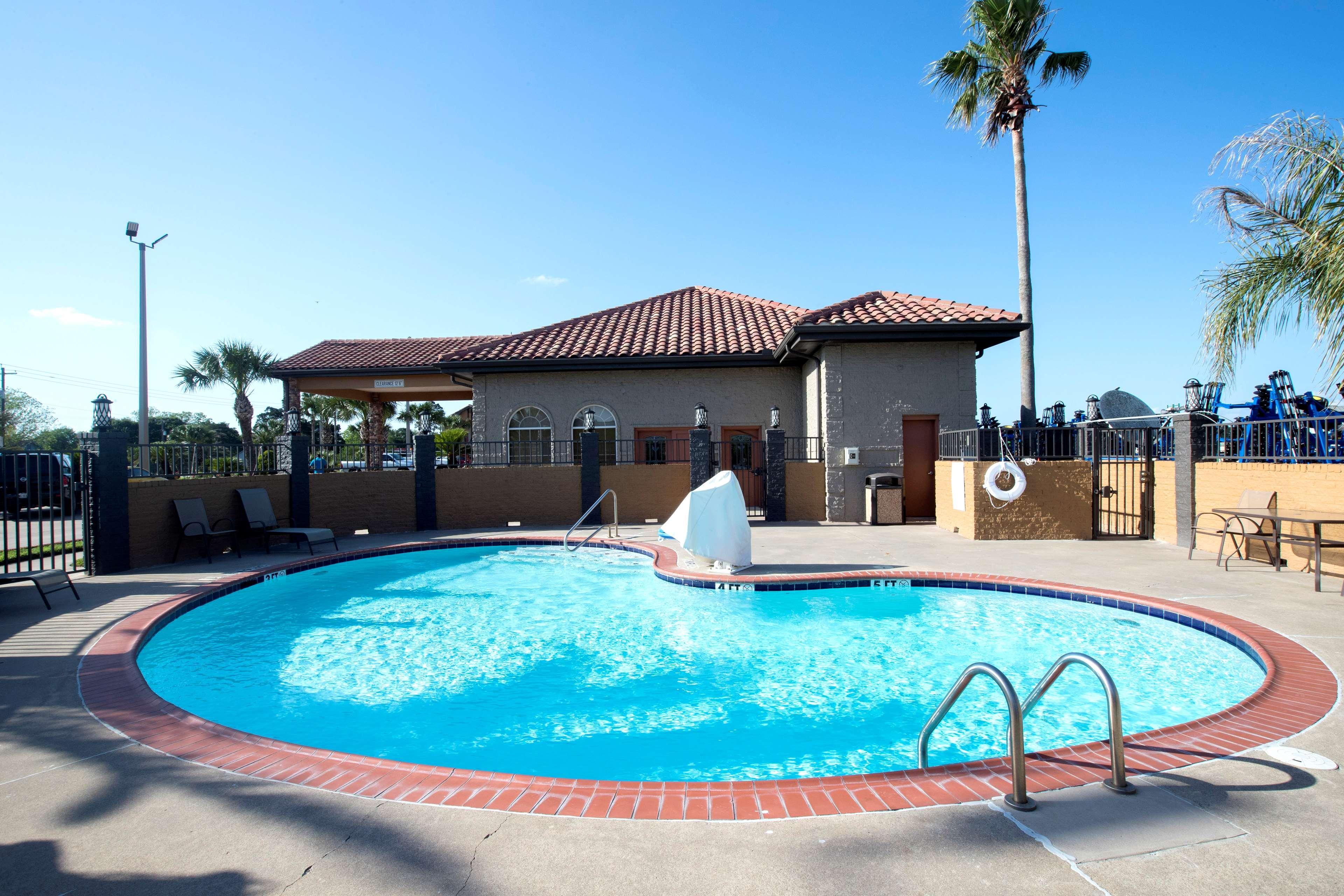 Best Western Executive Inn El Campo Bagian luar foto